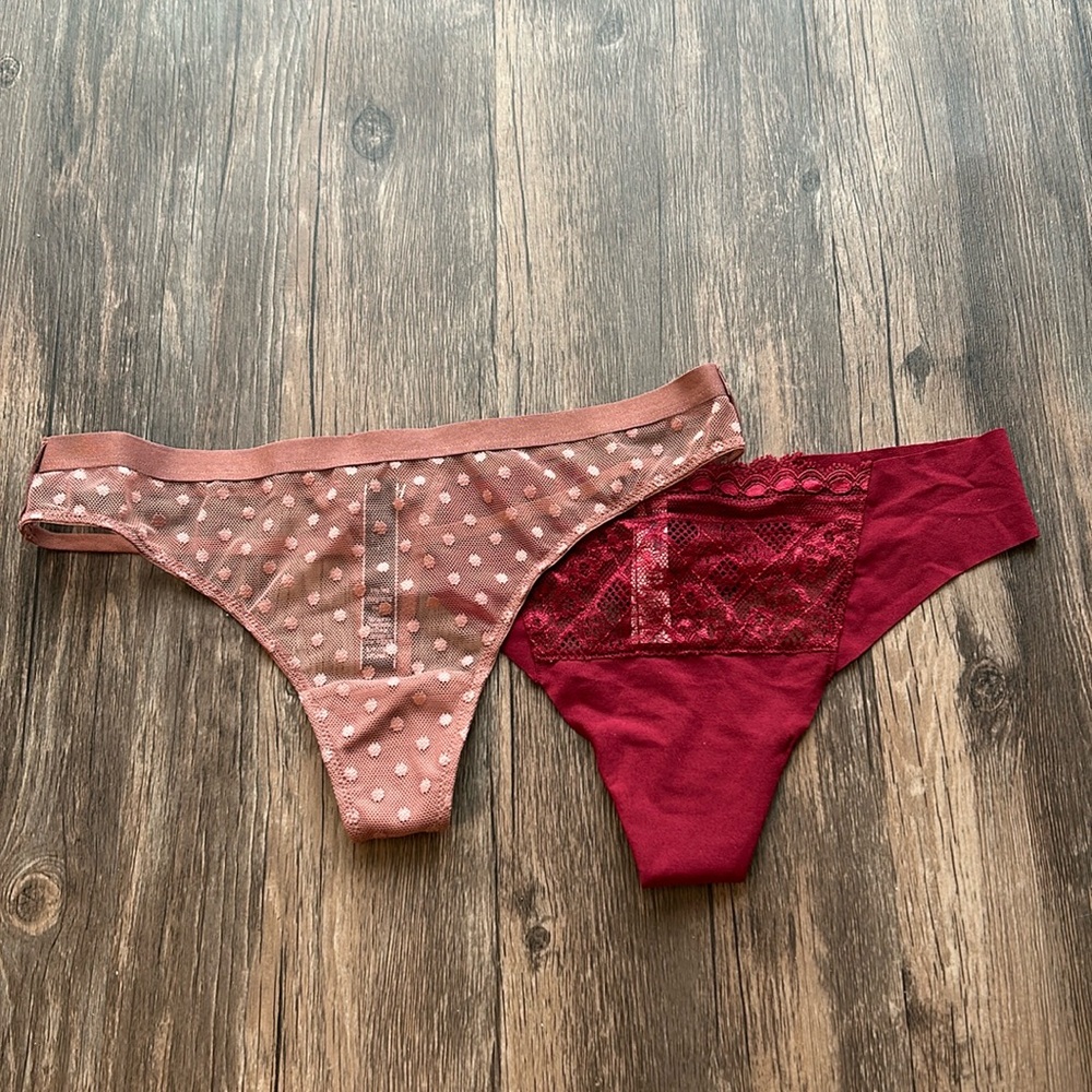 NWOT Victoria Secret pair of thongs size small